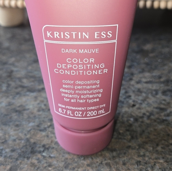 Kristin Ess Color Depositing Conditioner 6.7 Oz Dark Mauve Semi-Permanent - Picture 6 of 7
